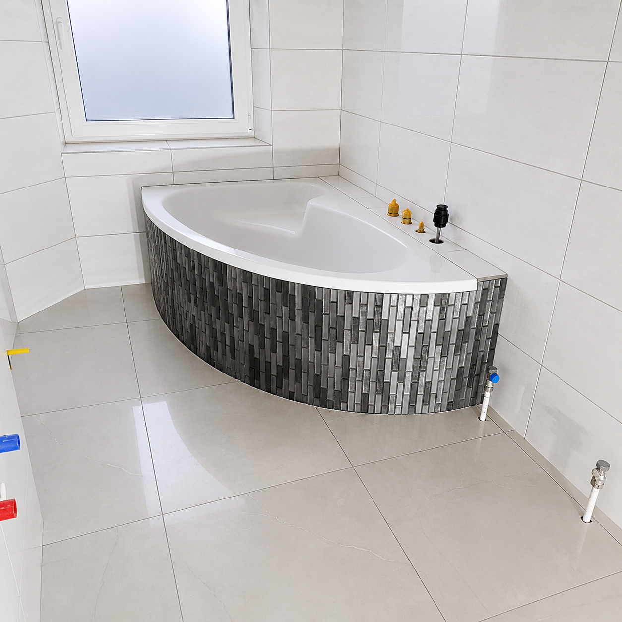Mosaikwanne als Einzelanfertigung